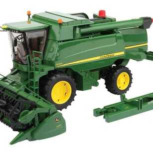 John Deere U02132 T670i Mähdrescher - U02132 - John Deere T670i Mähdrescher